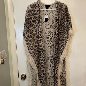 Steve Madden Black and Cream Knit Shaw